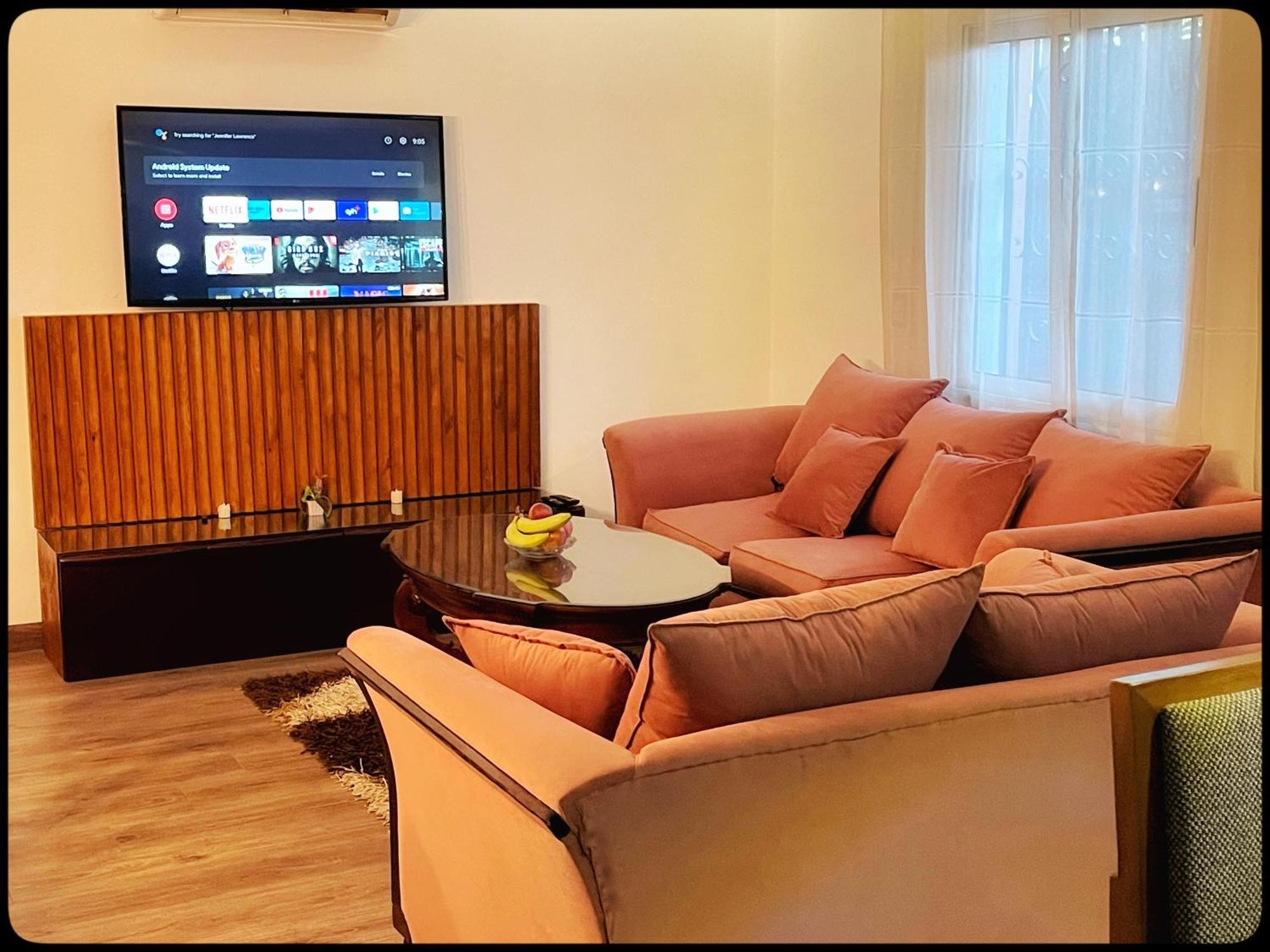 Apartment Cosy 2 Bedrooms With Garden
